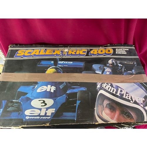 374 - Scalextric 400 set