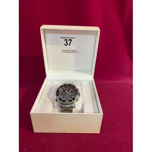 37 - Seiko Divers Chronograph Watch in original box