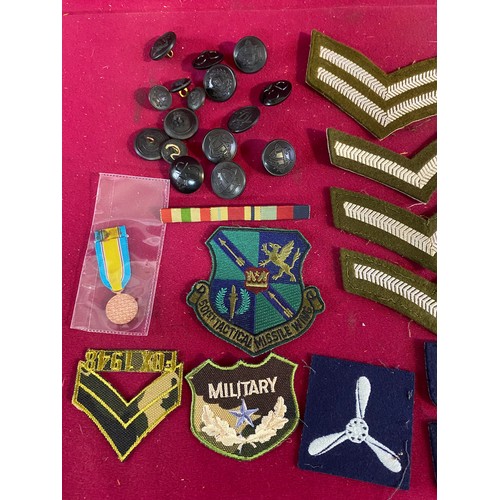 80 - Selection of Military Patches and Buttons