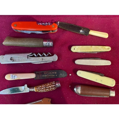 55 - Selection of old Penknives