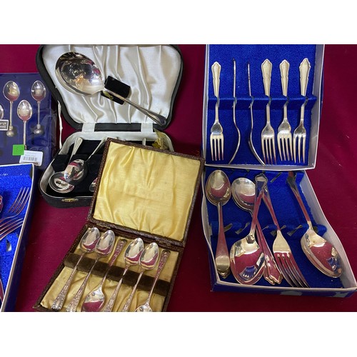 153 - Large selection of boxed cutlery