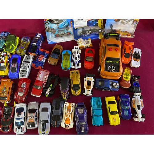 623 - Box of hot wheel cars