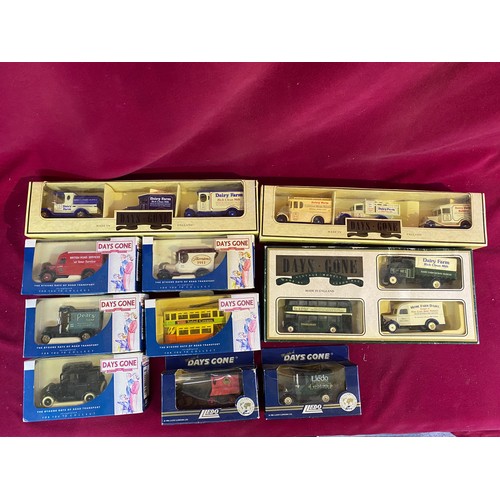 682 - Collection of 12 x boxed Lledo 'Days Gone' models including 3 gift sets