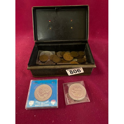 806 - Old tin money box with various English George and Elizabeth coins and Comemmorative coins