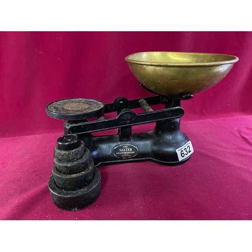 632 - Set of vintage cast iron weighing scales complete with weights, 'The Salter' Staffordshire