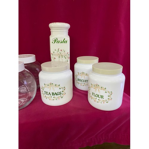 633 - 10 x Eternal Beau storage jars and containers