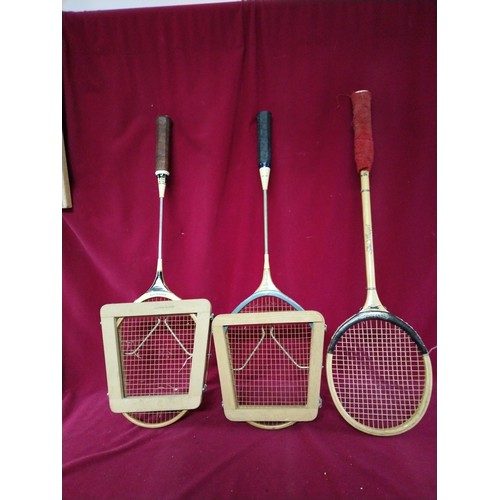 873 - 3 x vintage squash rackets, a Slazenger 'The Wippet', a Dunlop 'blue flash' with Dunlop press frame ... 