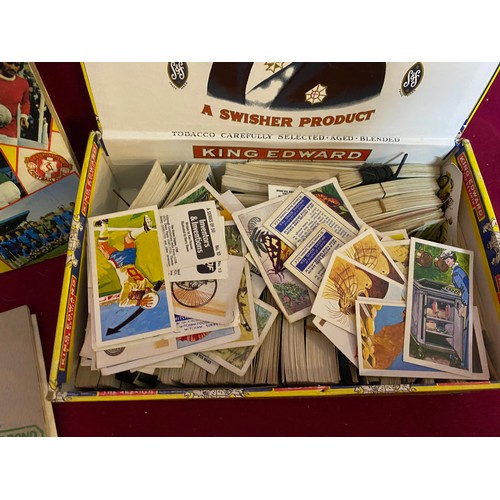 1 - Box of cigarette cards, tea cards and trade cards.