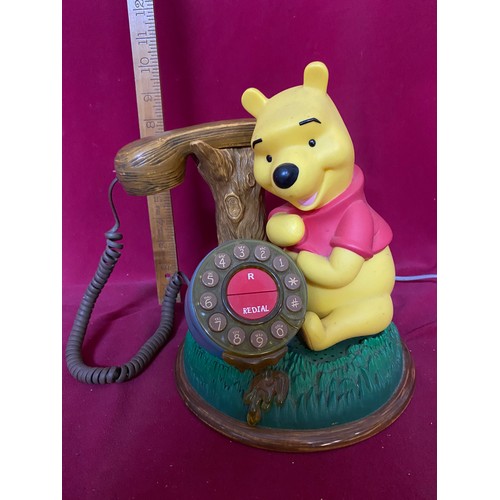 282 - Winnie the Pooh Telephone