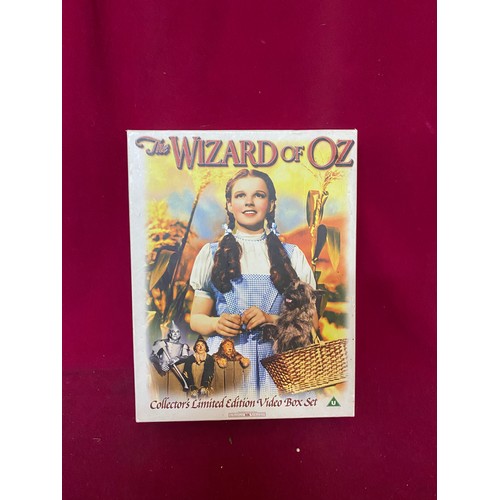 286 - Wizard Of Oz collectors limited edition box set.