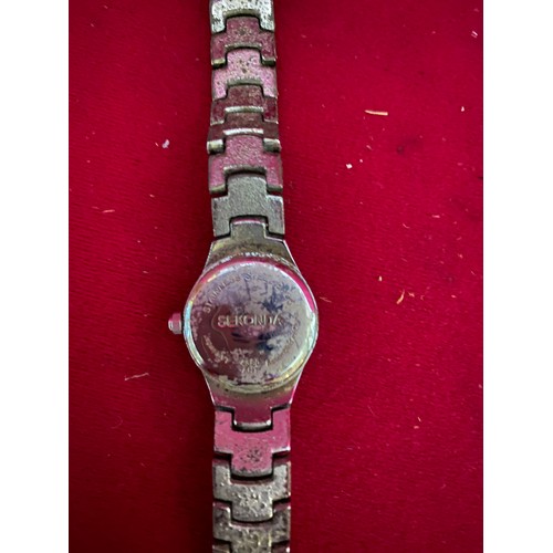 453 - 2 ladies watches, an Accurist with mother or Pearl face and a Sekonda 4380 AHT