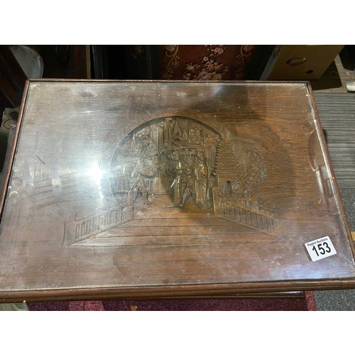 153 - Nest of 4 decorative oriental style dark wood tables with glass tops, largest measures 66x30x35cms. ... 