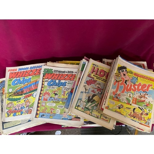 440 - Collection of over 150 kids vintage comics and magazines including Buster, Whizzer and Chips, Eagle,... 