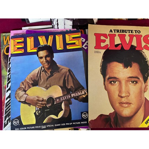 16 - Collection of Elvis memorabilia.