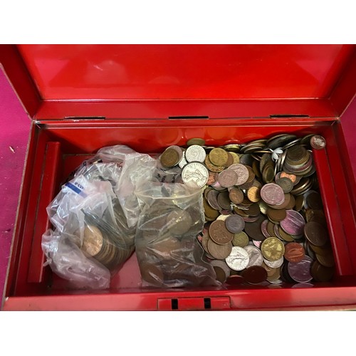 96 - Strongbox with key filled with old coins.