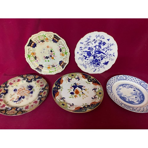 475 - Selection of Antique plates from Coalport, Mason's Ironstone and Royal Doulton.