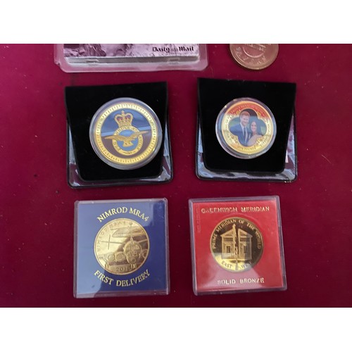 62 - Collection of commemorative coins