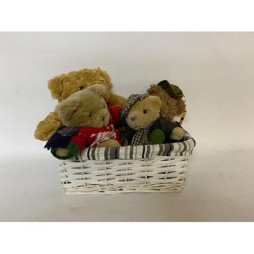 114 - 4 x vintage teddy bears from Keel and Country Gents.