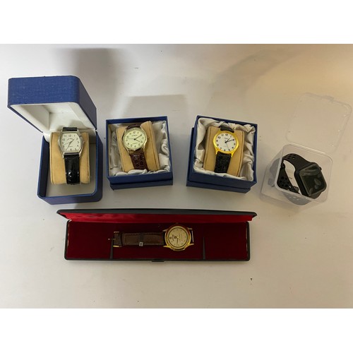 121 - Selection of Gents vintage Watches including a Jameson Irish Whisky Commemorative watch, a Citron, R... 