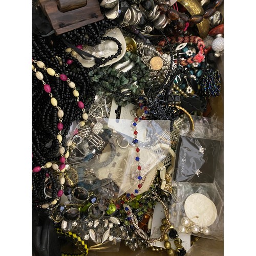 166 - Large selection of costume jewellery.