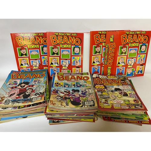 196 - Box of Beano comics and 4 x storage binders