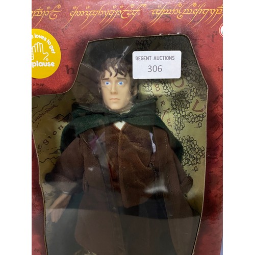 306 - 2 x Lord of the Rings Doll figures, boxed in new sealed condition. Frodo made by Applause in 2002 an... 