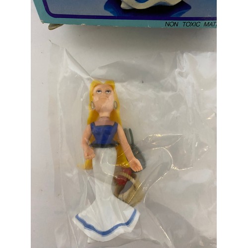 317 - Vintage Play Asterix, Panacea/Falbala boxed figure sealed in original packaging. Complet and in mint... 