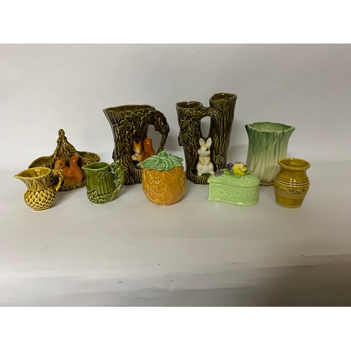 339 - 9 x assorted pieces of Sylvac ware