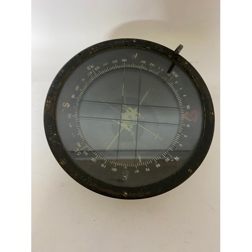 362 - Type P10 World War 2 aircraft compass