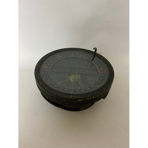 362 - Type P10 World War 2 aircraft compass