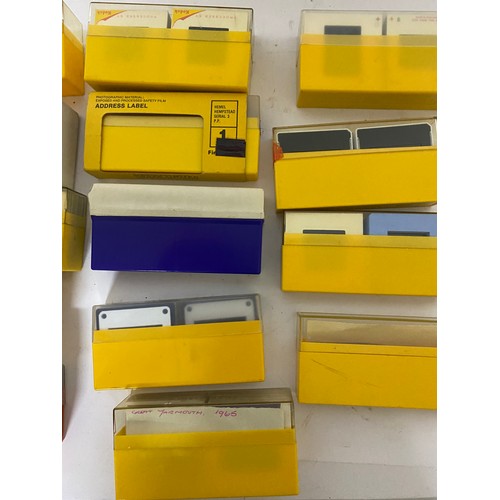 10 - Collection of vintage 35mm slides.