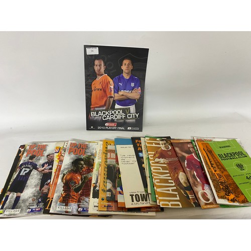 16 - Large collection of Blackpool FC programmes.