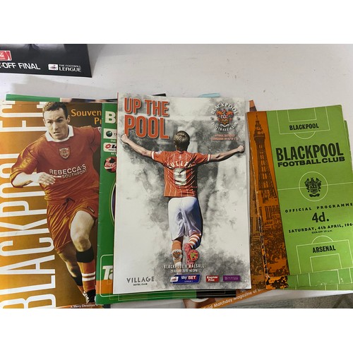 16 - Large collection of Blackpool FC programmes.