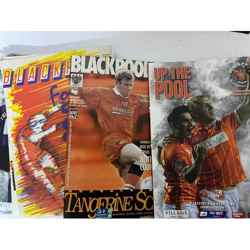 16 - Large collection of Blackpool FC programmes.