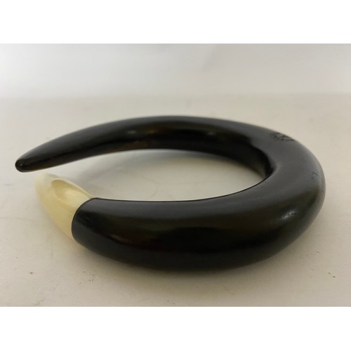 33 - Osprey of London Ebony Bangle