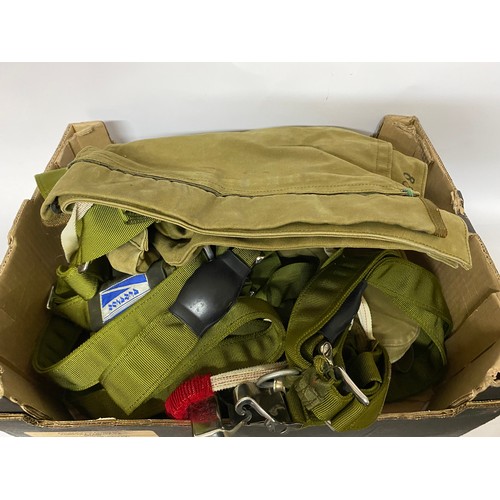 58 - Military parachute in pack with all attachments