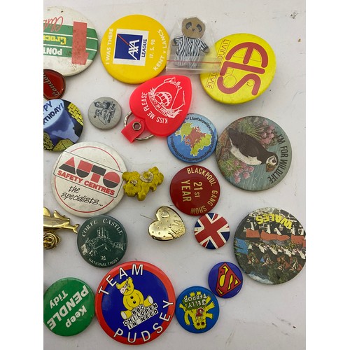 65 - Selection of badges