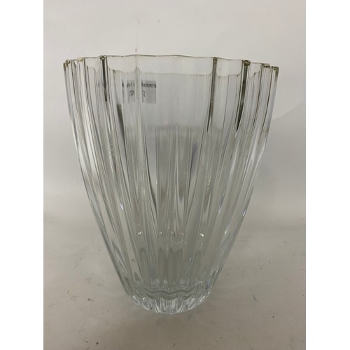 72 - 2 x Villeroy and Boch Paloma Picasso crystal vases