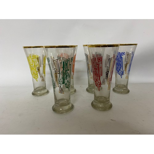 425 - Set of 6 x vintage Hi-ball tall drinking glasses, retro pattern with gold trim