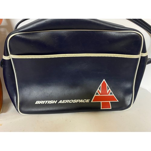 441 - 2 x vintage bags, a Braniff International bag and a British Aerospace bag