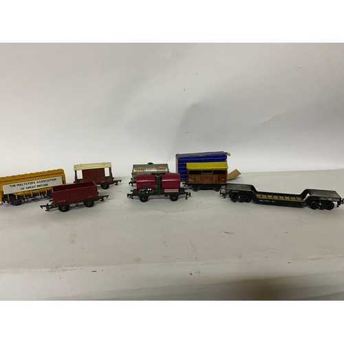 446 - Collection of 7 x OO guage wagons, makes include Hornby, Joeuf, TTR, Tri-ang