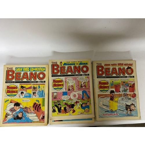 3 - Assortment of vintage Beano and Dandy comics.