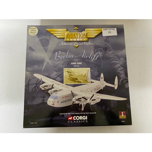 18 - Corgi Aviation Archive airlift avro York skyways 47201 aircraft boxed