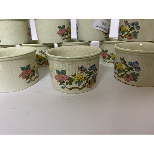 641 - Selection of 15 x Royal Albert Summer Solitude ramekin dishes