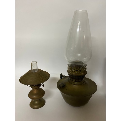 623 - Selection of 4 x funnel oil lamps in brass and copper including 2 wall lanterns