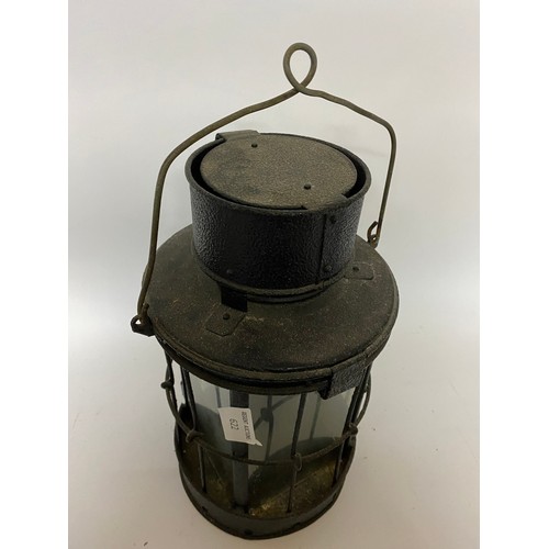 622 - WW1 trench lantern