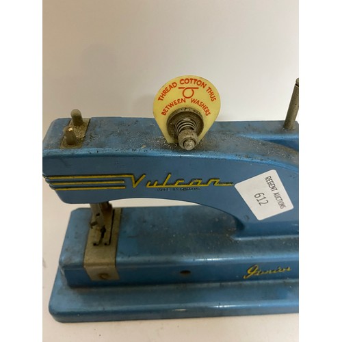 612 - Vulcan Junior sewing machine