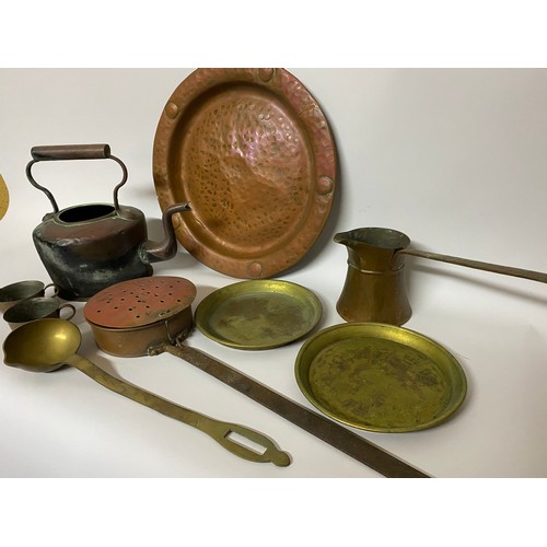 663 - Selection of brass and copper