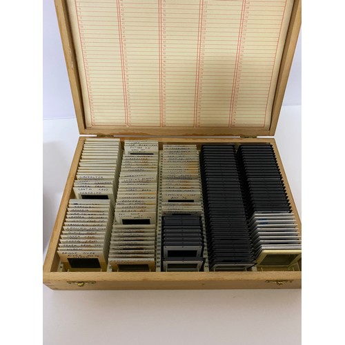 546 - 2 x boxes of 35mm slides