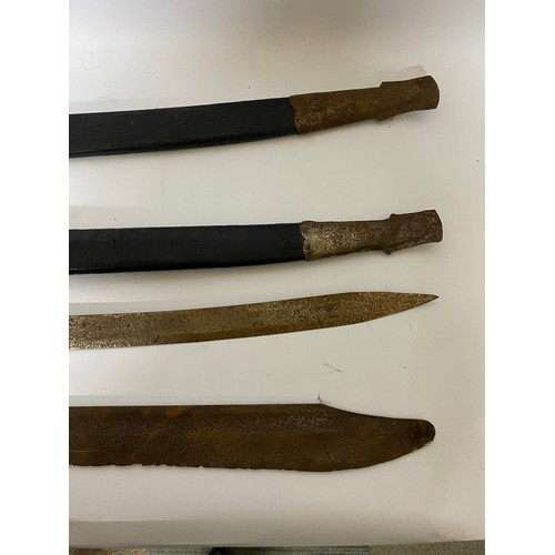 673 - Collection of 4 x Military swords. longest is 38.5cms